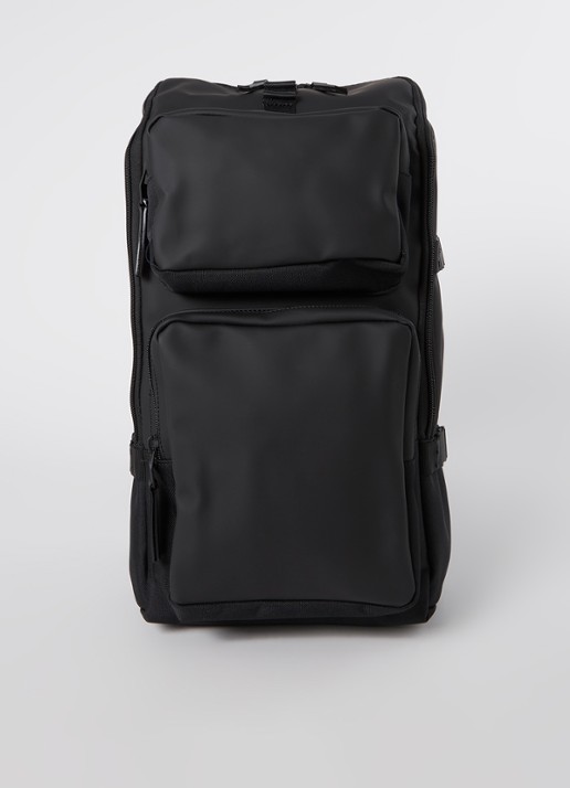 Rains Trail Cargo rugzak met 13 inch laptopvak en waterafstotende coating - voorkant zwart