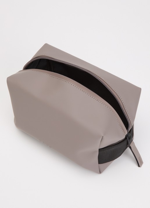 Rains Wash Bag Small toilettas met waterafstotende coating - voorkant 2 lichtgrijs