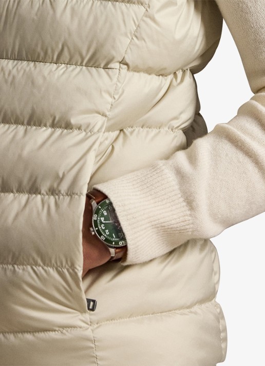 Ralph Lauren Colden opvouwbare bodywarmer met donsvulling en waterafstotende coating - detail 3 basic sand / zand