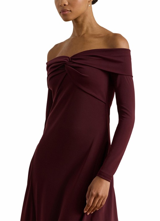 Ralph Lauren Off shoulder midi jurk met plooidetails - detail 3 dark garnet / bordeauxrood