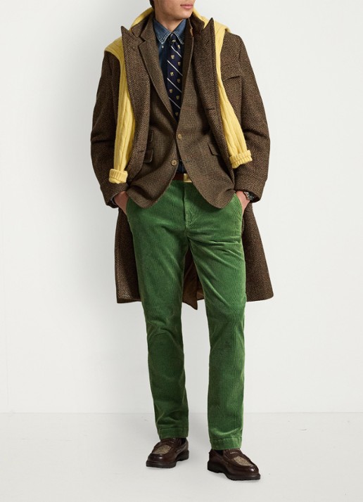 Ralph Lauren Straight fit chino van corduroy met stretch - voorkant 2 meadow green / groen