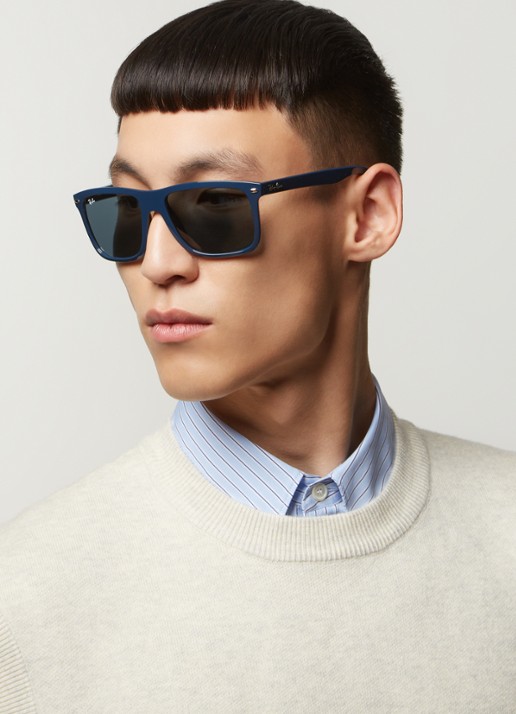 Ray-Ban Boyfriend Two zonnebril RB4547 - voorkant 2 beige