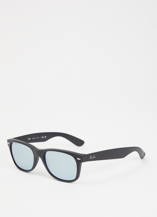 Ray-Ban New Wayfarer zonnebril RB2132