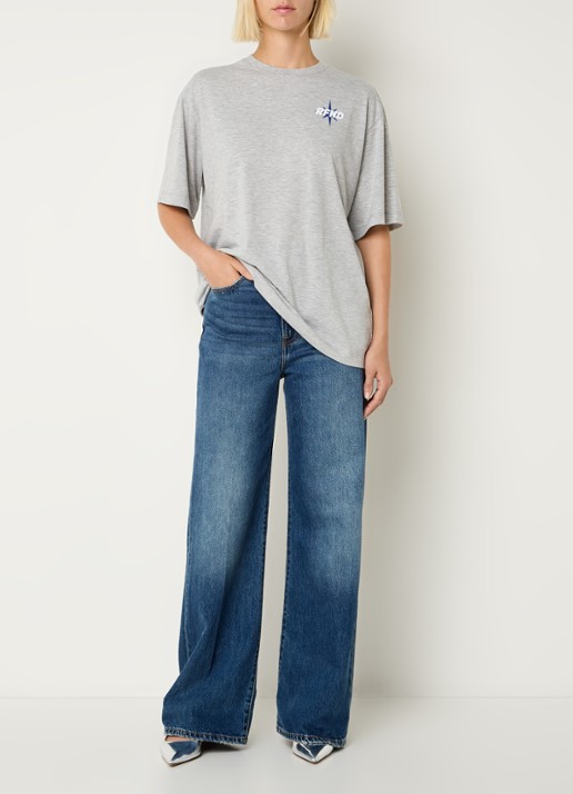 Refined Department Maggy oversized T-shirt met logo- en backprint - voorkant 4 grijsmele
