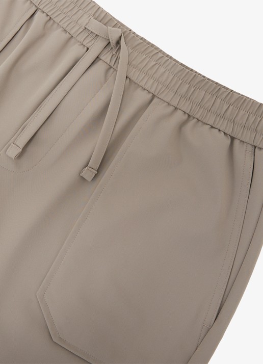 Reiss Ascend straight fit korte broek met steekzakken - detail 5 taupe