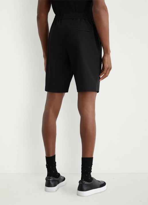 Reiss Ascend straight fit korte broek met steekzakken - achterkant 5 black / zwart