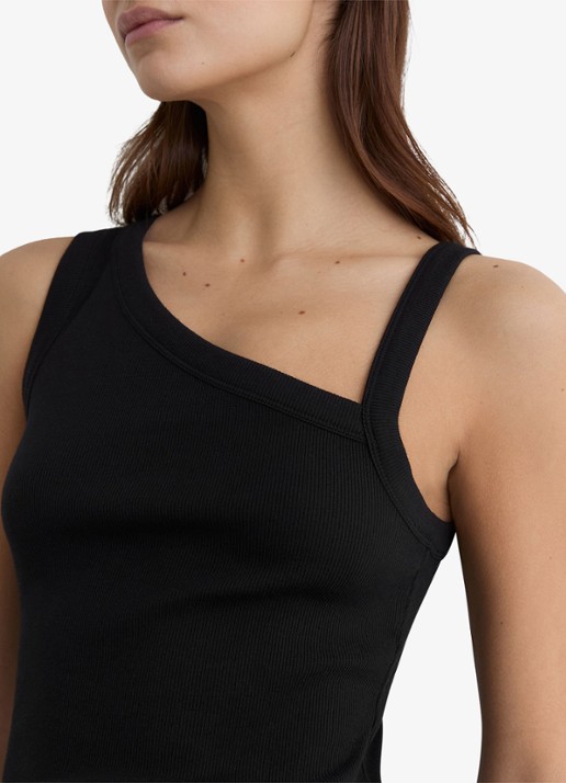 Reiss Aysha ribgebreide top met asymmetrische hals - detail 3 black / zwart