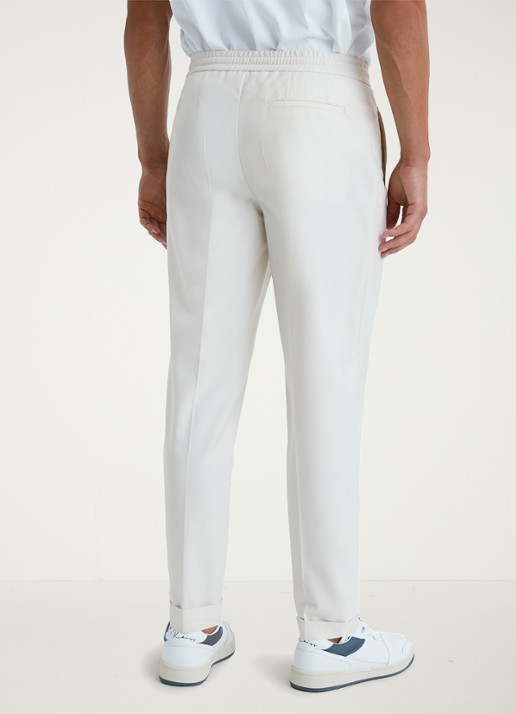 Reiss Brighton tapered fit chino met steekzakken - achterkant 5 ecru / wit