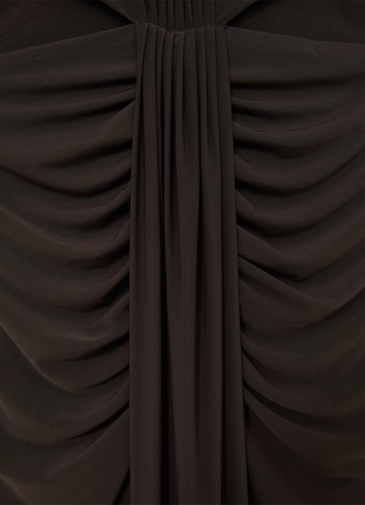 Reiss Daniella maxi jurk met halve col en plooidetail  - detail 5 donkerbruin