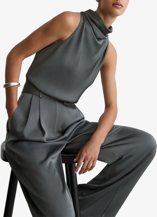 Reiss Erica wide fit jumpsuit van satijn - detail 3 donkergrijs