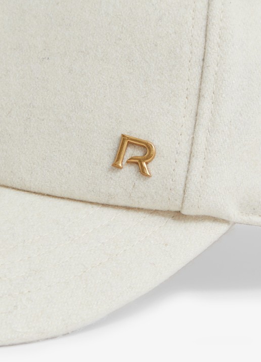 Reiss Fiona pet in wolblend  - detail 2 gebroken wit