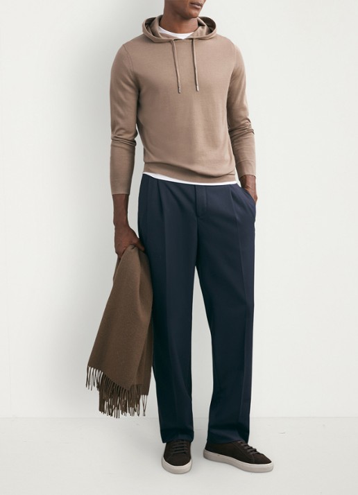 Reiss Holland hoodie van merino wol  - voorkant 3 camel