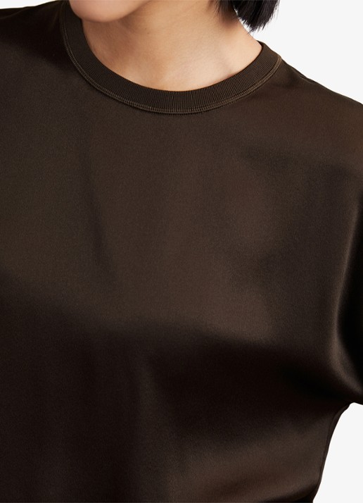 Reiss LENA Silk Short-Sleeve Top - detail 4 chocoladebruin