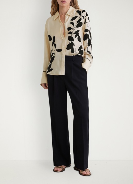 Reiss Lyla blouse met paisley dessin - voorkant 2 creme
