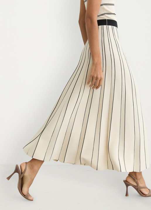 Reiss Mallory midi jurk met plooien  - detail 5 beige