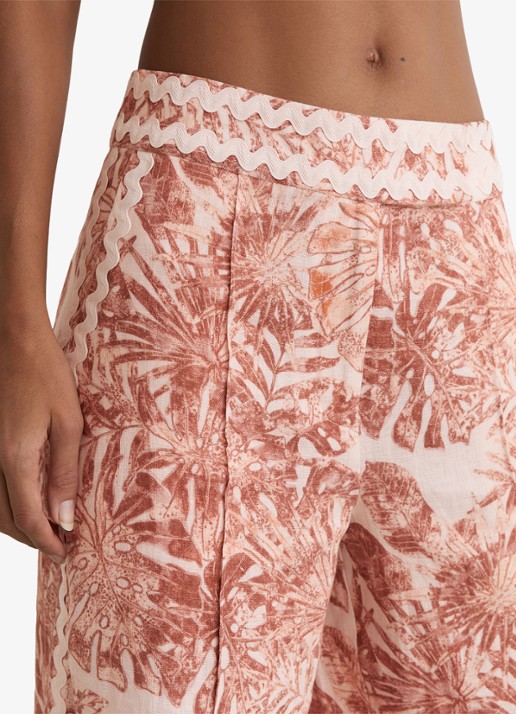 Reiss Mila high waist wide fit pantalon met bloemenprint - detail 6 lichtroze