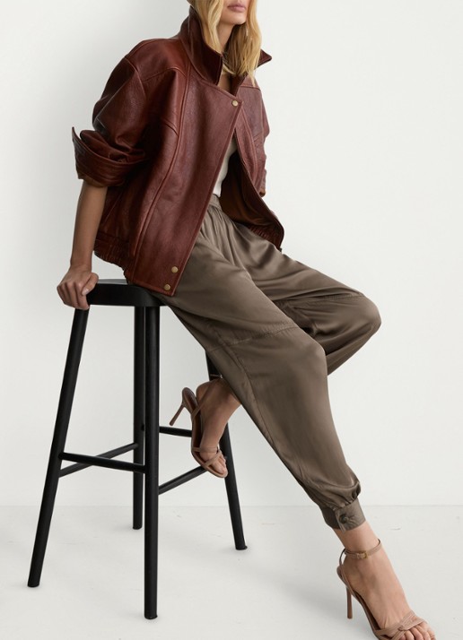 Reiss Neave high waist  tapered fit pantalon met plooien - detail 4 beige