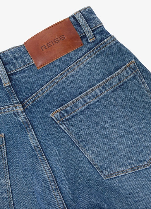Reiss Petite Sabel high waist balloon fit jeans in medium wassing - detail 2 denim