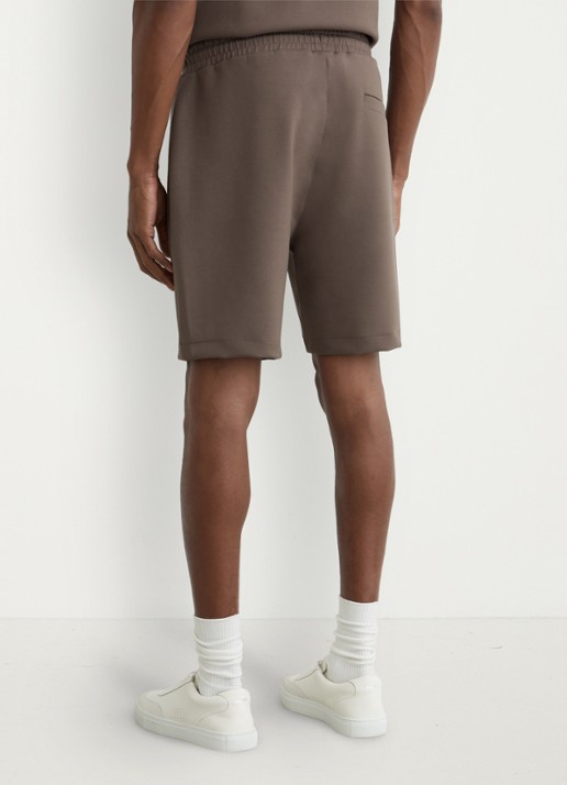 Reiss Reid straight fit korte broek met steekzakken - achterkant lichtbruin