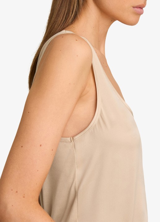 Reiss Ruby top van zijde - detail 7 naturel