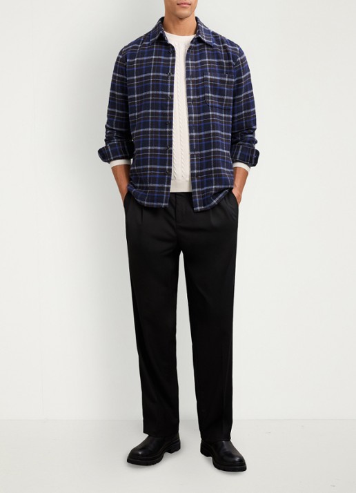 Reiss Sam regular fit overhemd in wolblend met borstzak - voorkant 2 donkerblauw