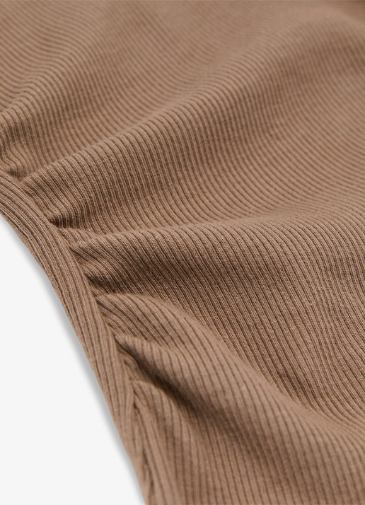 Reiss Thena top met V-hals - detail 2 beige