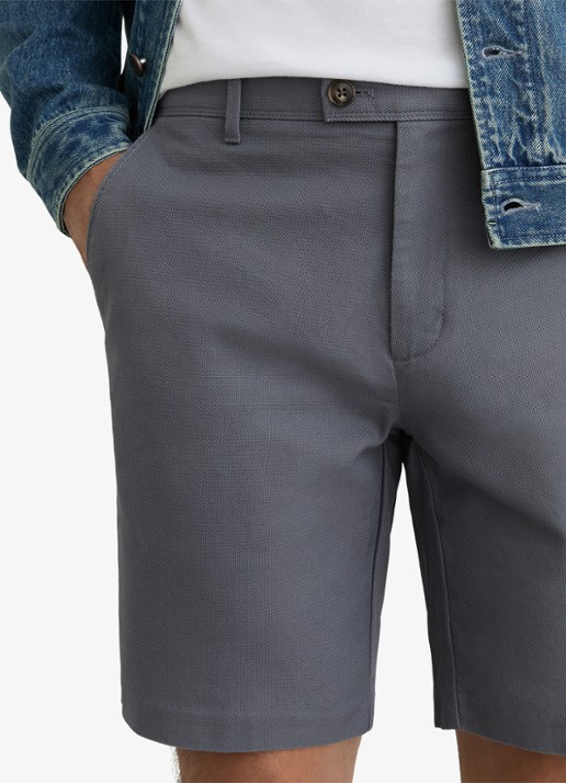 Reiss Wide fit korte chino met structuur - detail 3 airforce blue / blauw