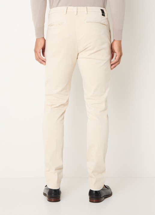 Replay Benni slim fit broek met steekzakken - achterkant beige