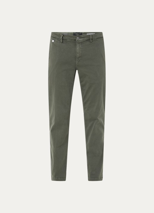 Replay Benni straight fit chino met steekzakken - voorkant 4 olijfgroen