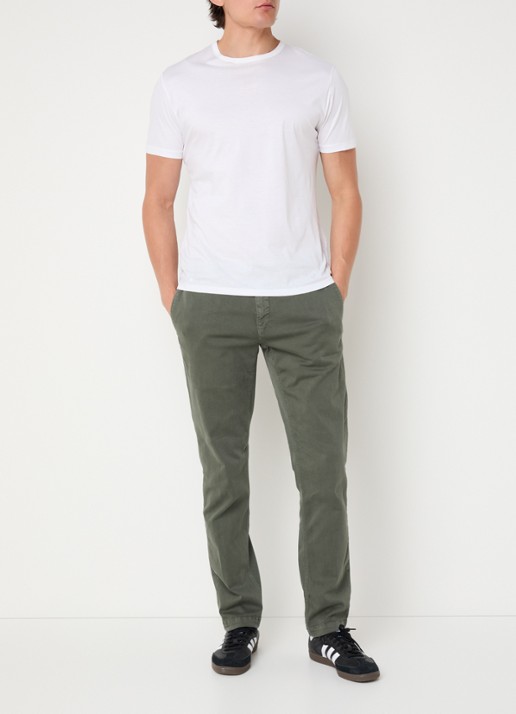 Replay Benni straight fit chino met steekzakken - voorkant 5 olijfgroen