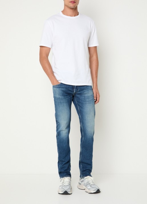 Replay Grover slim fit jeans met medium wassing - voorkant 2 indigo