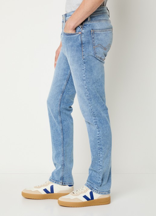 Replay Grover slim fit jeans met medium wassing - detail 4 lichtblauw