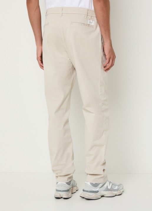 Replay Straight fit chino met steekzakken - achterkant 3 creme