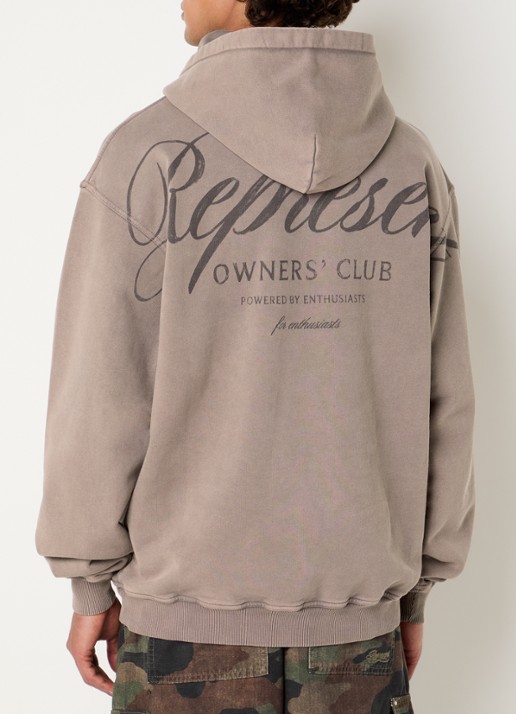Represent Owners Club hoodie met logo- en backprint