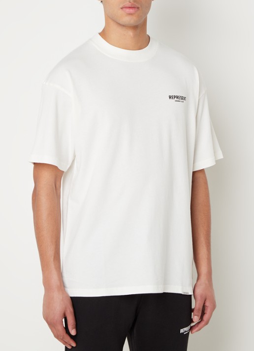 Represent Owners Club T-shirt met logo- en backprint - achterkant 4 gebroken wit