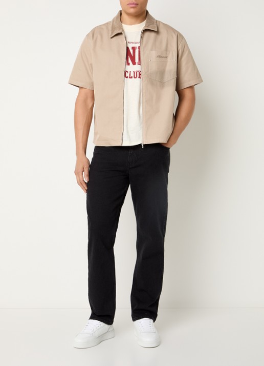 Represent Ramona overhemd met opgestikte zak en logoborduring - voorkant 3 donkerbeige