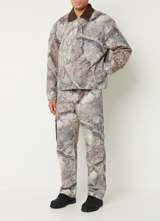 Represent Realtree jack met camouflageprint - voorkant 2 donkerbeige