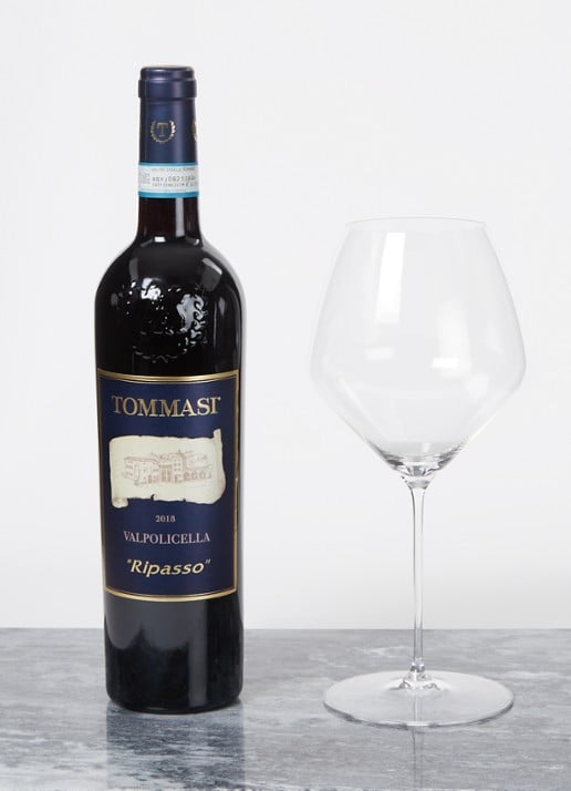 Riedel Veloce Pinot Noir wijnglas 77 cl set van 2 - voorkant 3 transparant