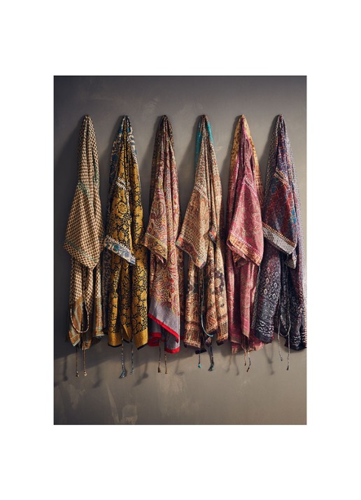Rituals Jaypur Saree kimono van satijn met paisley dessin - detail 3 steenrood
