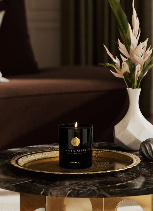 Rituals Mystic Cedar Scented Candle - geurkaars 360 gram - detail 3 undefined