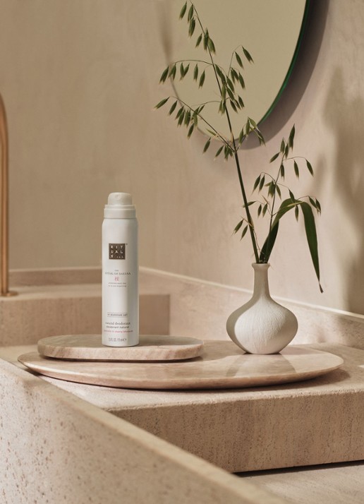 Rituals The Ritual of Sakura Natural Deodorant 75 ml - detail 2 beige