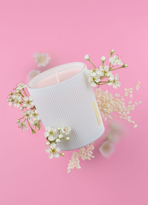 Rituals The Ritual of Sakura Scented Candle - geurkaars 290 gram - detail 2 undefined