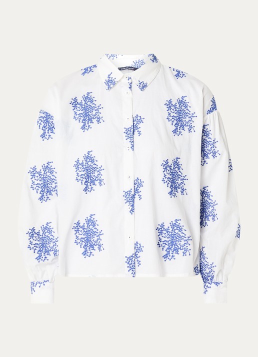 River Woods Blouse met borduring - voorkant 2 wit