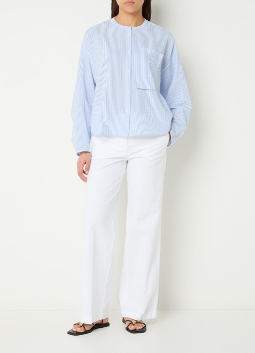 River Woods Blouse met streepprint - voorkant 3 lichtblauw