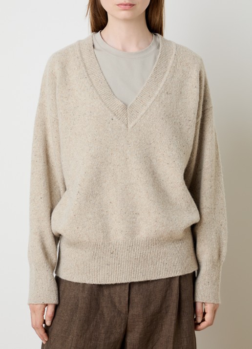 Róhe Classic grofgebreide oversized pullover in kasjmierblend met V-hals