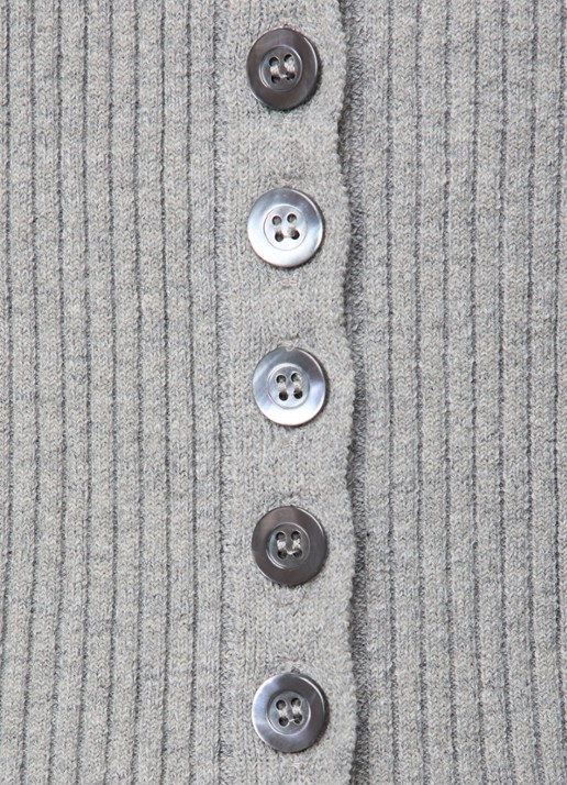 Róhe Ribgebreid vest - detail 5 grijsmele
