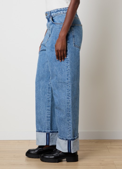 Róhe Rixt low waist loose fit jeans met lichte wassing - detail 4 blauw