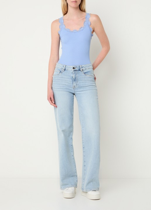 Rosemunde Babette tanktop in zijdeblend met kant - voorkant 6 lichtblauw