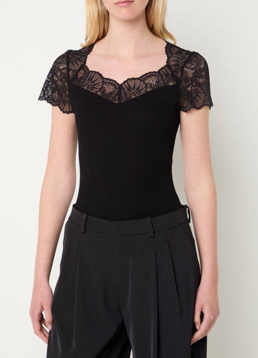 Rosemunde Beatha ribgebreide top in zijdeblend met details van kant