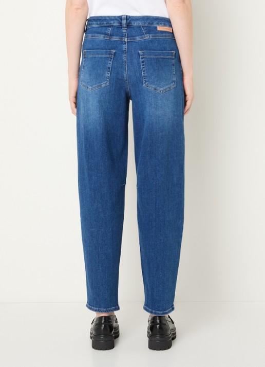 Rosner Studio Mara high waist tapered fit jeans met medium wassing - achterkant 5 indigo